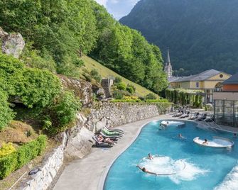 Les Cimes Du Cabaliros Your Summer And Winter Residence In Cauterets - Cauterets - Pool