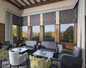 The Highland Hotel - Strathpeffer - Lounge