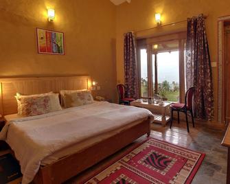 Chevron Mountain Villa - Kausani - Habitación