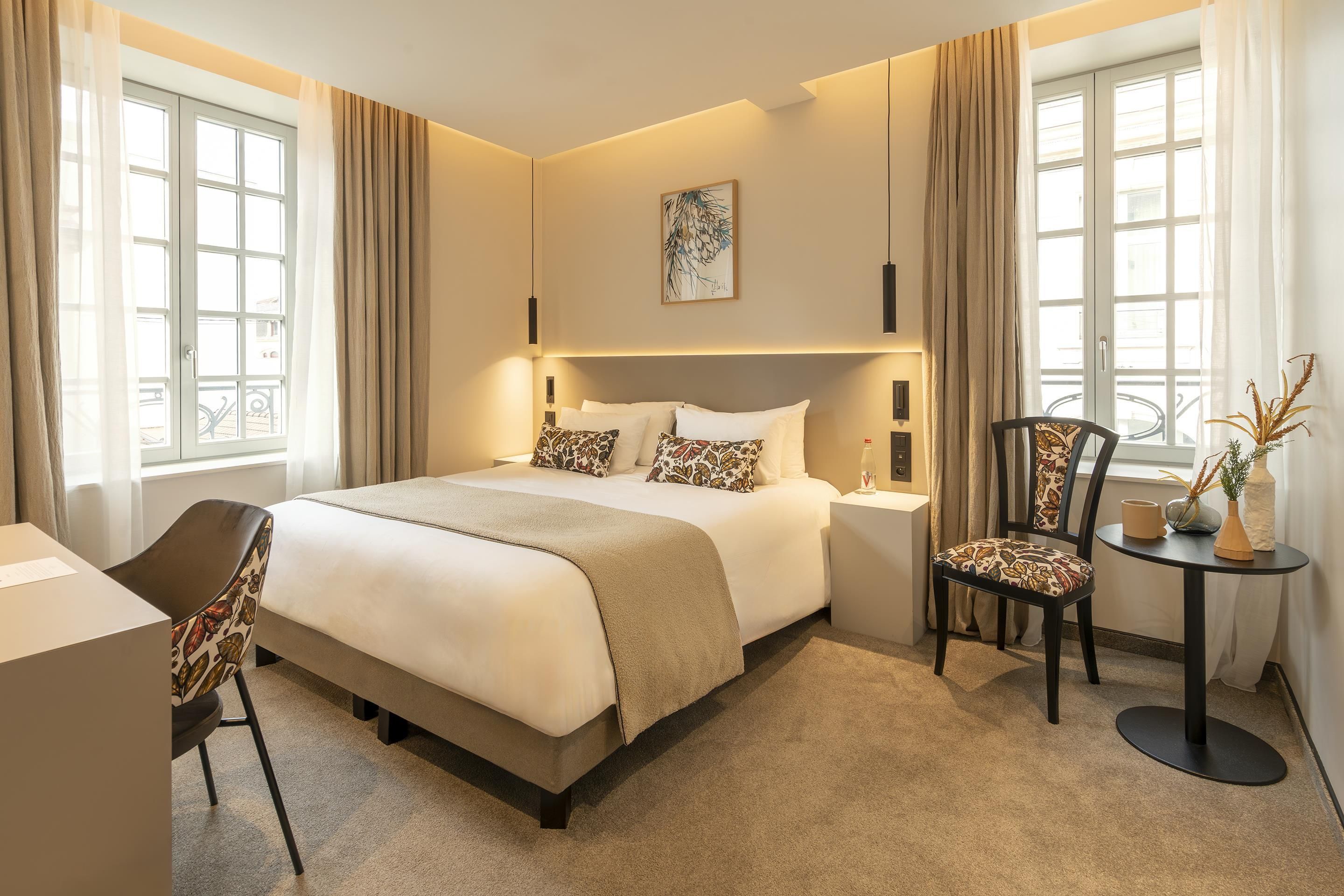 Best Western Premier Le Chapitre Hotel & Spa - Remiremont - Schlafzimmer