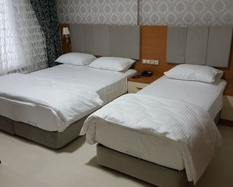 Le-Ka Grand Sah Otel - Ağrı - Bedroom