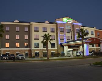 Holiday Inn Express Hotel & Suites Seguin - Seguin - Gebäude