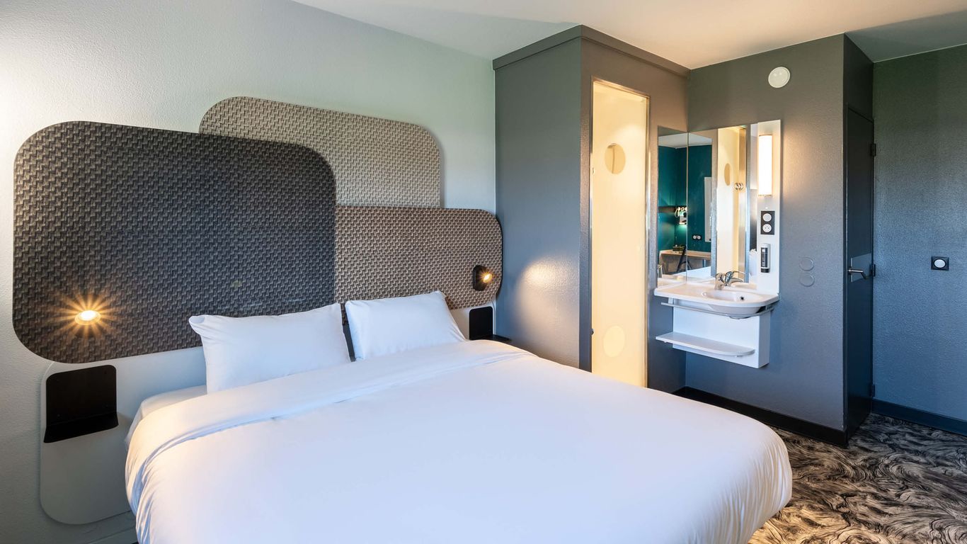 بي آند بي هوتل كاليه تيرمينال سيتي دو ليوروب 2 إيتولي