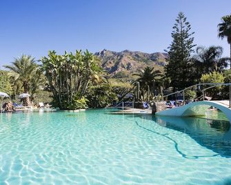 Park Hotel Terme Mediterraneo - פוריו - בריכה