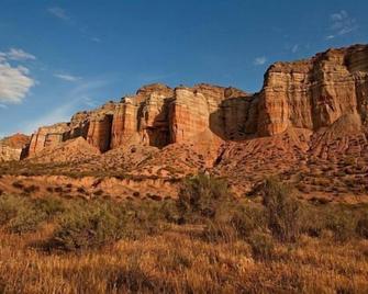 Self catering Cuevas el Torriblanco for 5 people - Gorafe - Edificio