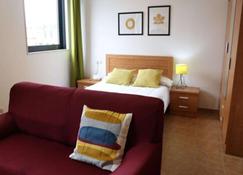 Apartamentos Turísticos Cancelas by Bossh Hotels - Santiago de Compostela - Soveværelse