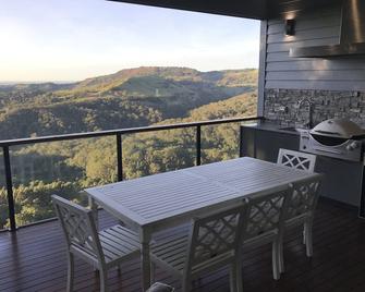 629 Balmoral Ridge - Bald Knob - Balcón
