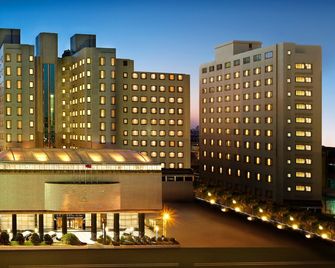 Chuto Plaza Hotel - Taoyuan City - Gebäude