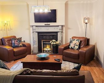 Passage East Holiday Home by Trident Holiday Homes - Passage East - Living room