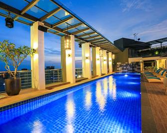 Eco Tree Hotel - Malacca - Bể bơi