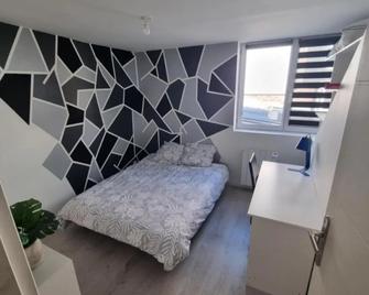 Thelna Elya - Bray-Dunes - Chambre