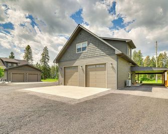 Creekside Apartment in Kalispell on 5 Acres - Kalispell - Building