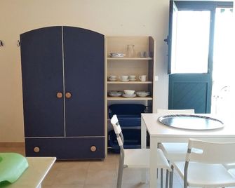 Villa Il Mio Paradiso - تورينو دي سانجرو - غرفة طعام