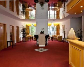 Hotel Vier Jahreszeiten - Bad Reichenhall - Lobby