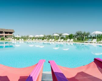 Hotel Valle di Assisi Spa & Golf - Santa Maria degli Angeli - Pool