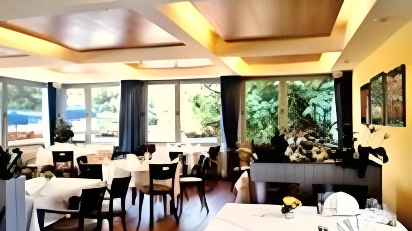 Hotel Restaurant Les Rives du Doubs