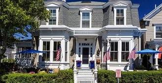Prince Albert Guest House, Provincetown - Provincetown