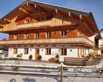 Ferienwohnungen Rohnbogner - Kreuth - Building
