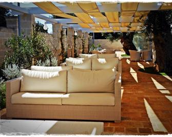 Masseria Torre Del Diamante - Torre Canne - Innenhof