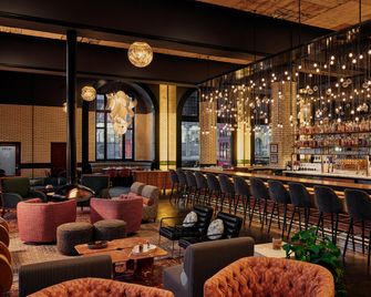 Detroit Foundation Hotel - דטרויט - בר