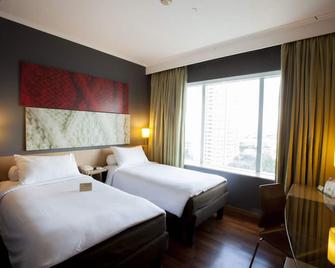 Hotel Kimaya Slipi Jakarta By Harris - Giacarta - Camera da letto