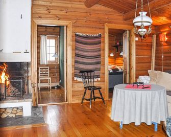 Awesome Home In Sunne With Wifi - Sunne - Sala de estar