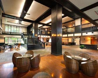 Hotel Green Plaza Karuizawa - Tsumagoi - Lobby