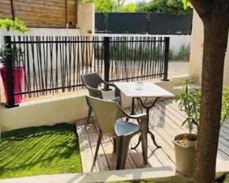 Au charme provençal - Allauch - Patio