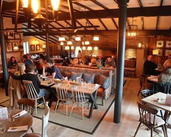 The Huntsman Inn - Holmfirth - Restaurang