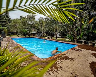 Africamps Hoedspruit - Amanda - Piscina