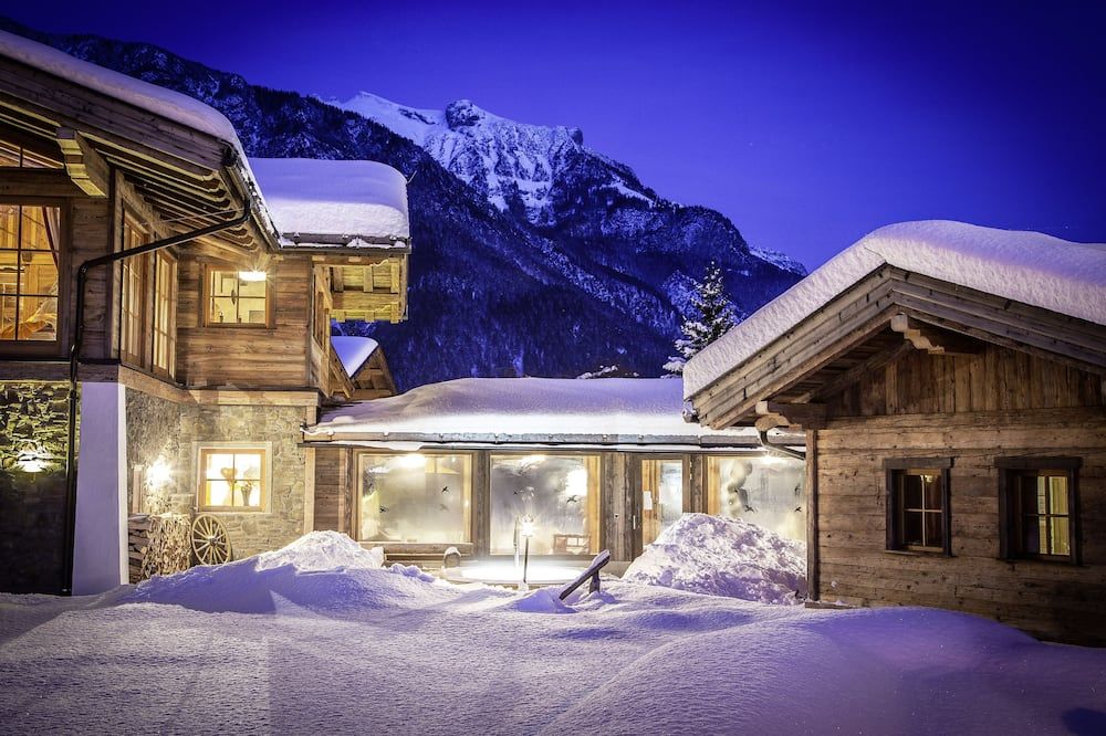 Verwöhnhotel Kristall - Pertisau - Building