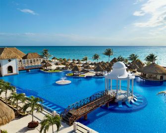 Dreams Sapphire Resort & Spa - פוארטו מורלוס - בריכה