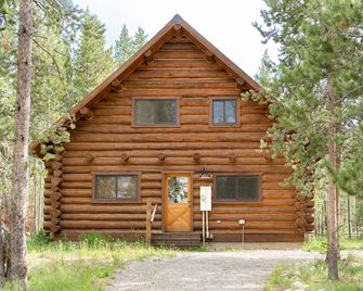 Iron Creek Log Home - The Perfect 'Cabin In The Woods' - Stanley - Bâtiment