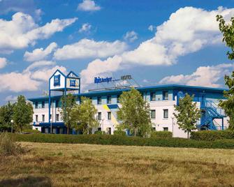 Ibis Budget Berlin Airport Schoenefeld - Schönefeld - Edifício