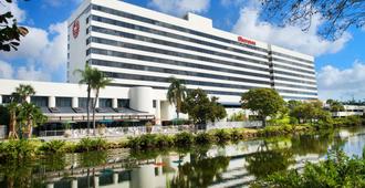 Sheraton Miami Airport Hotel & Executive Meeting Center - Miami - Bangunan