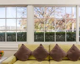 Club Motel and Apartments - Wagga Wagga - Sala de estar