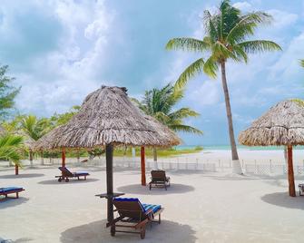 Hotel Puerto Holbox - Holbox - Spiaggia
