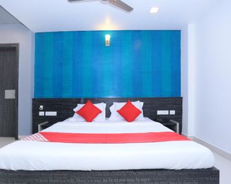 OYO 26780 Kalaimagal Residency - Ramanathapuram - Habitación