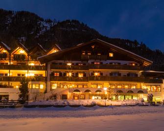 Hotel Alpenland - Moos in Passeier - Gebäude