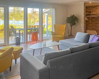 Beautiful home in Gislaved - Gislaved - Sala de estar