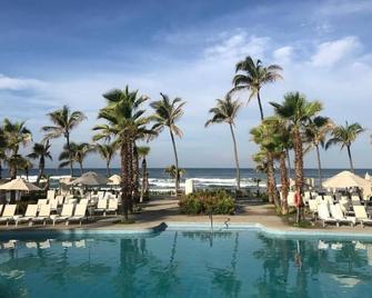 The Grand Mayan at Vidanta Acapulco - Acapulco - Pool