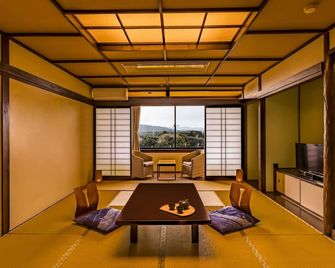 Ooedo Onsen Monogatari Premium Shima Saichoraku - Shima