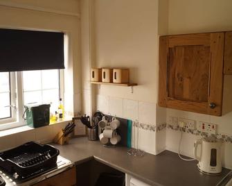 Garden flat, dog friendly, sleeps 3/4, enclosed garden, parking, level access - Tiverton - Room amenity
