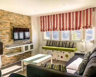 Nevadasuite - Pradollano - Wohnzimmer