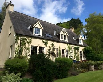 Old Drynie House - Inverness - Building