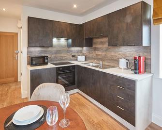 Host & Stay - Studio Pods - Saltburn-by-the-Sea - Kitchen