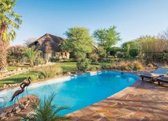 Immanuel Wilderness Lodge - Windhoek - Pool