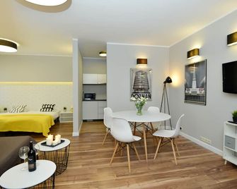 Apartamenty Top Garbary - Poznan - Dining room