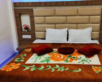 Hotel Ganga Regency - Bhopal - Habitación
