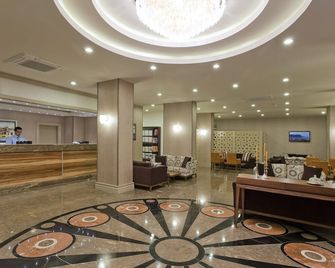 Gardenia Hotel - אלניה - לובי